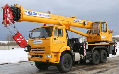 Кран автомобильный (вездеход) КС-55729 на шасси КАМАЗ