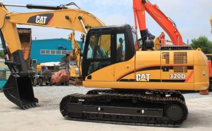 Экскаватор гусеничный полноповоротный (CATERPILLAR)